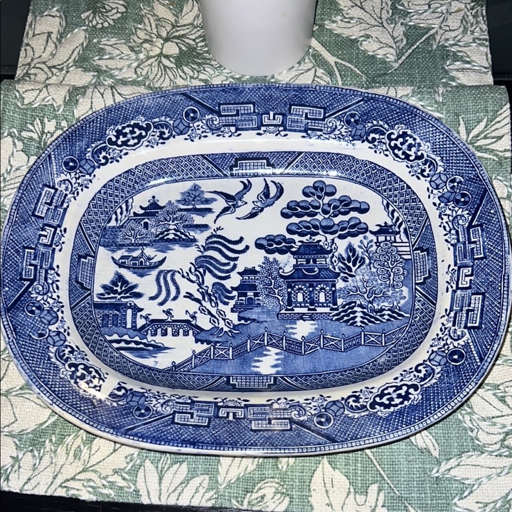 Vintage Blue Willow Pattern Oval Platter(White block England)